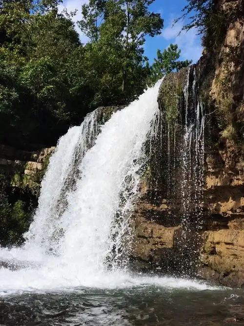 赫章旅游景点(赫章双龙瀑布) - 悦闻天下