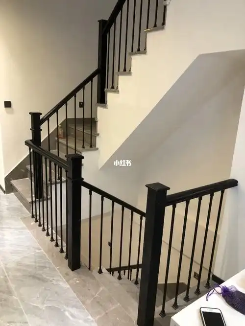 重庆本地做简约现代轻奢楼梯扶手栏杆谢谢