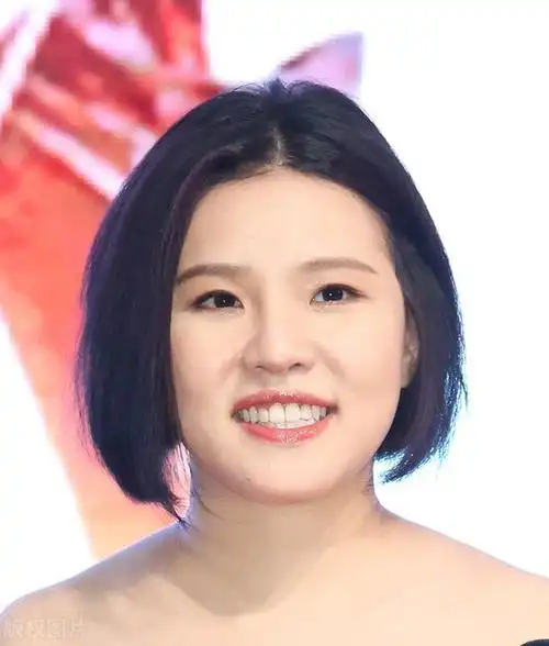 谢依霖这身材,这才是尤物啊!