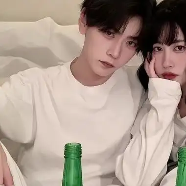 比较成熟的稳重低调情侣头像 一对两张优质气质型唯美情头_情侣头像