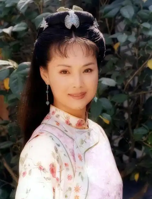 回顾一级演员茹萍二婚带女嫁刘之冰恩爱24年爱继子胜过亲女儿