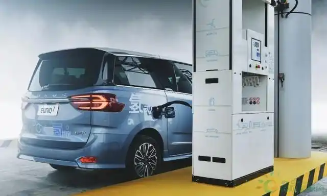 上海首批氢能源乘用车有了氢气加油站,上汽氢燃料电池车驰骋全国-氢
