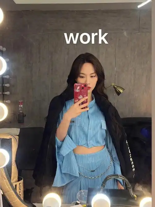 王霏霏工作照