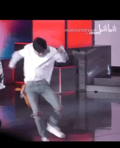 狼殿下确认开播肖战要复出了吗