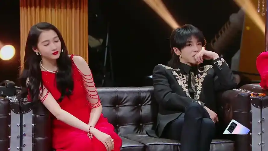 关晓彤十大演技高光时刻:挑战哭戏秒落泪,无台词代入感都好强