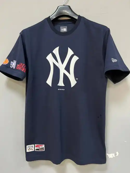 era纽亦华情侣款宽松休闲短袖t恤,胸前,后背处mlb精美印花,袖口处品牌