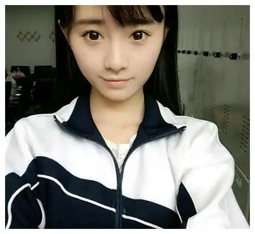 鞠婧祎初中校服照曝光来看看明星们的初中照片你能认出谁