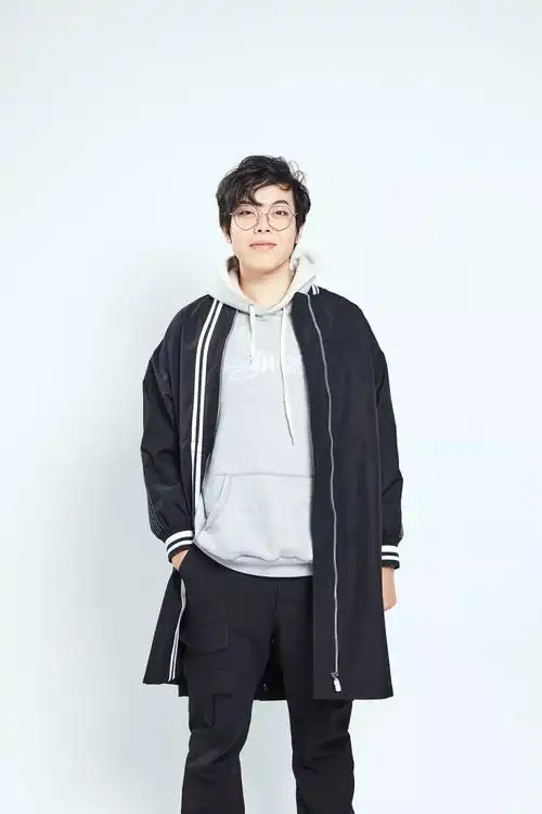 逍遥散人:我做游戏解说,帮别人摆脱阴影,获得快乐