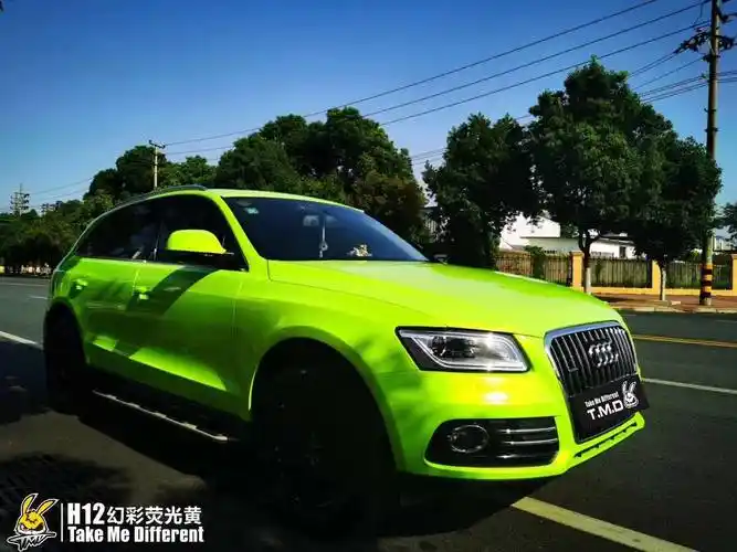 超强的感官冲击力奥迪q5l幻彩荧光黄改色膜tmd潮牌