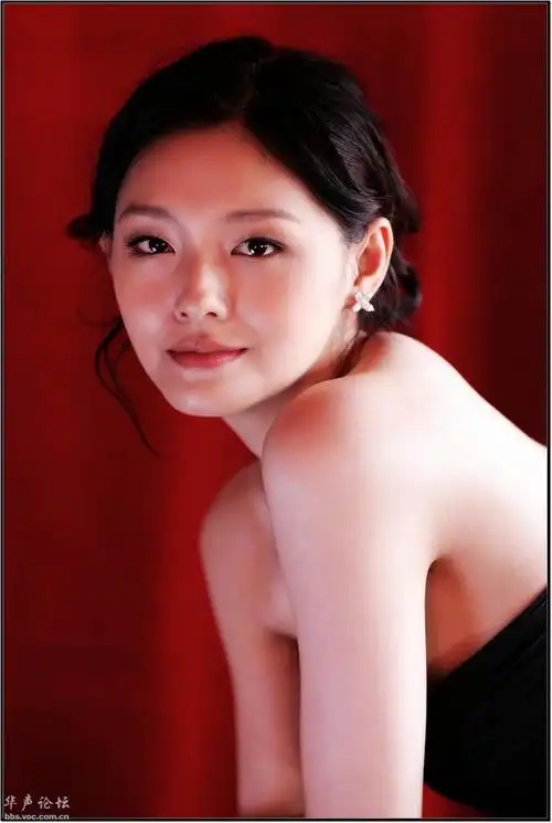 大s这个发型是怎么做出来的?万望大神赐教