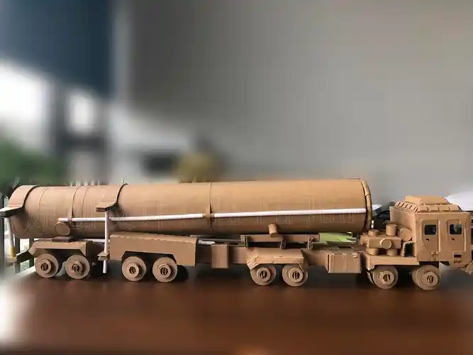 东风31a洲际导弹发射车