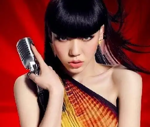 【图】中国好声音吴莫愁海选图曝光 成为新生代歌手优秀代表