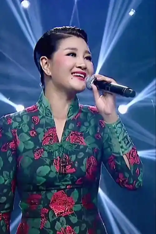 也许只有降央卓玛能够驾驭这首歌@{uid:1502349662339070,nick:�