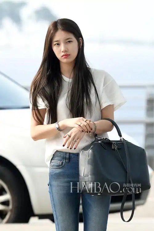 miss a组合成员裴秀智8月29日韩国仁川机场街拍 (飞香港)