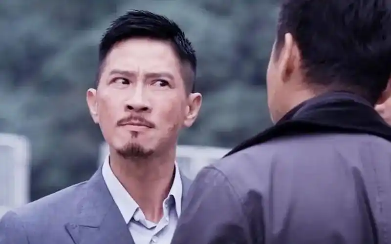 扫毒:张家辉临时加戏,骂八面佛发型太丑,还调侃古天乐长得太黑_哔哩