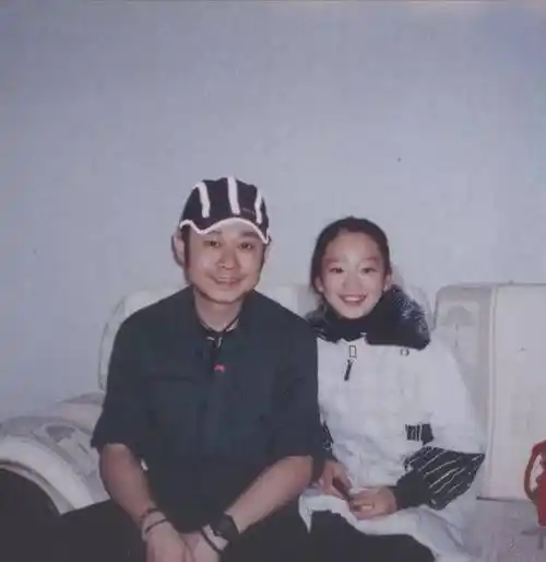 原创当年刀郎还是穷光蛋妻子生完孩子就失踪刀郎抱着孩子四处寻找