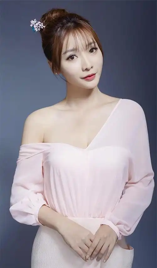 柳岩无人敢娶?42岁的她成为了一个笑话?网友:不可能!