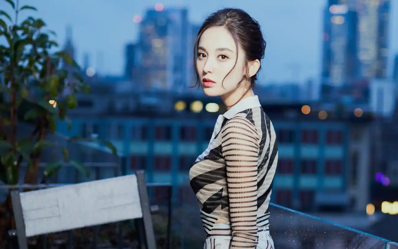 古力娜扎唯美写真高清电脑桌面壁纸