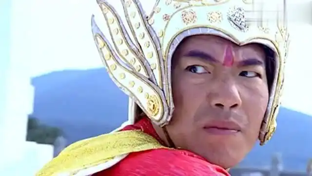 七仙女青儿被天兵天将打下凡,蓝儿着急救五姐