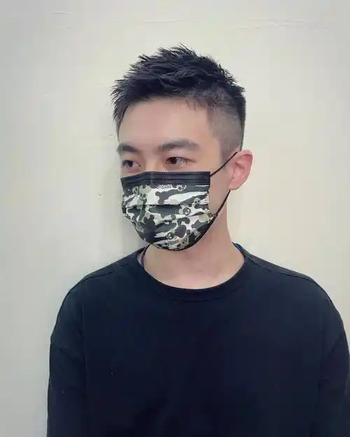 男生剪腻了短发,不如试试"锡纸烫"发型_刘海_造型_脸型