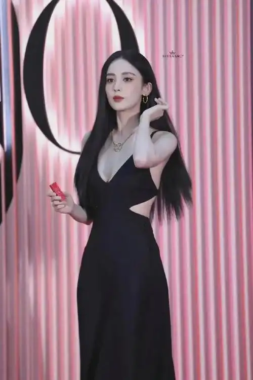 热巴和娜扎谁漂亮-天晟网