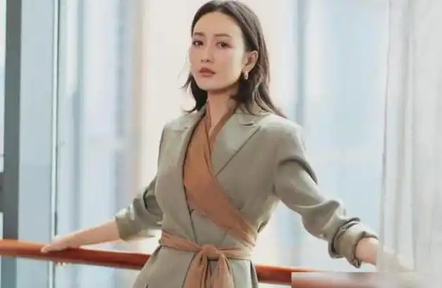 杨幂|何九华|刘恺威_网易订阅