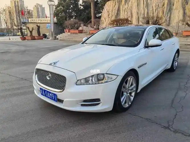 13年捷豹xjl 3.0t