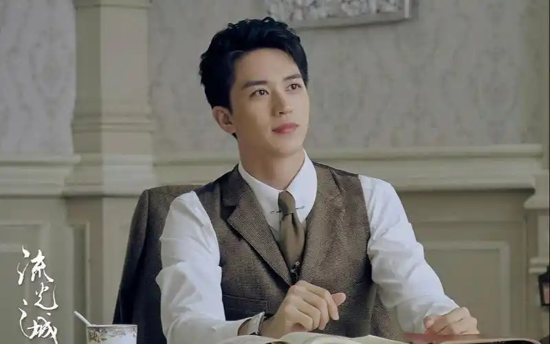 娱乐圈六年无绯闻,如今卡点官宣结婚,真好男人许魏洲_哔哩哔哩