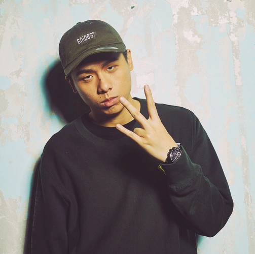 法老39首歌惨遭一次性下架,无奈回应:这样的歌我再也不写了