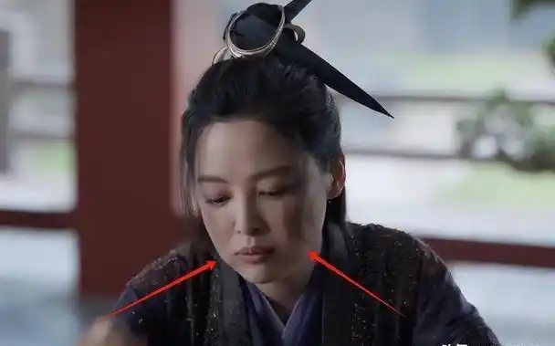 演"北齐圣女"的演员别随便找,一脸苦相,姿色平平,糊弄谁呢