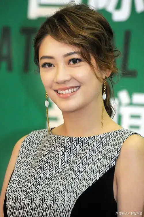 天生综艺体质自带包袱的——应采儿