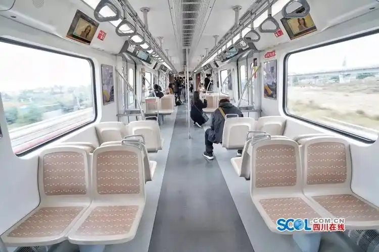 成都地铁5/10号线二期内景惊艳亮相