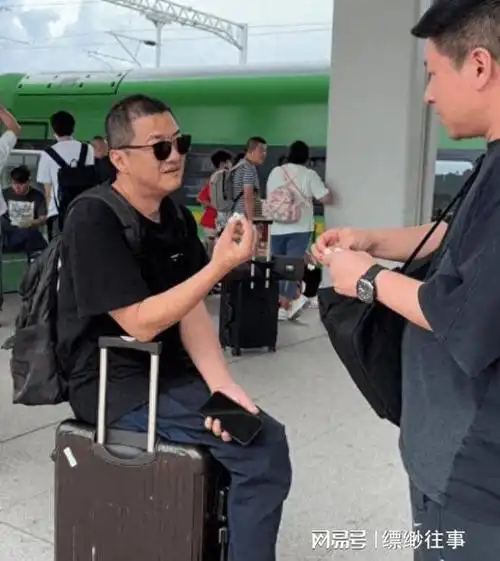 李亚鹏欠4000万未还被限高,仍斥资开火锅店造电动车,宴请喝茅台|投资