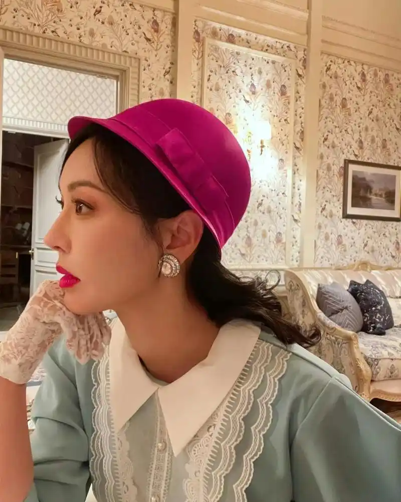 姐的鼻子真好看(金素妍