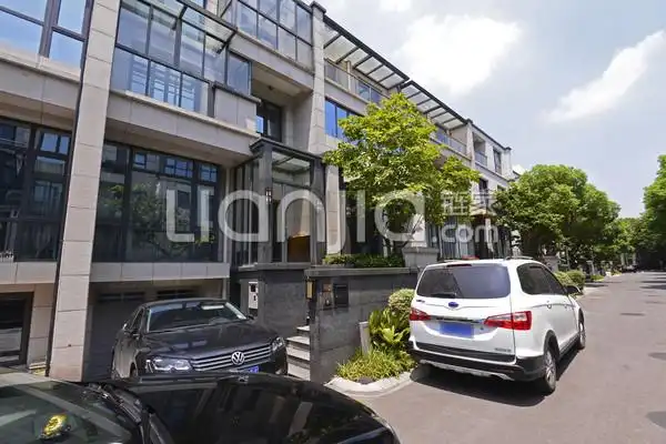 锦绣江南(五期)(别墅),好房好心情,近地铁,4室3厅