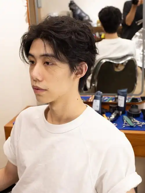 男士中长发发型李承铉发型