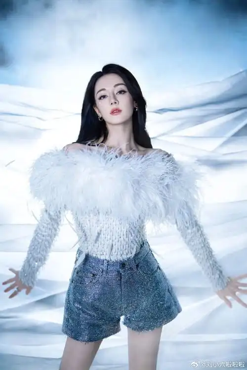 李慧珍,周放,李长歌,任安乐(帝梓元)安旎等等等,但我更爱你,迪丽热巴