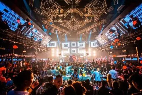 上海space酒吧怎么消费卡座提前多久订