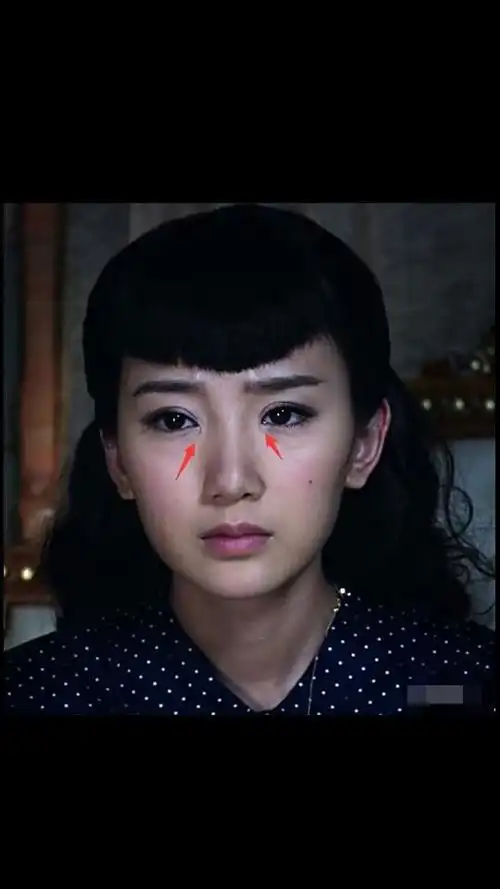 《锦绣未央》热播毛晓彤旧照被曝被指整容后大变脸