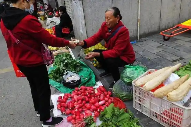 涨见识|摆摊|菜市场|人流量_网易订阅