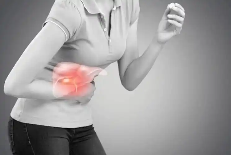 身体2处"喊痛",很有可能是肝不好了,劝你多加注意_肝脏_神经_保护