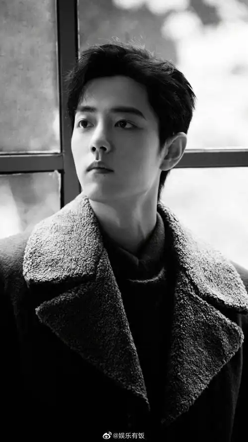 深夜发布肖战最新大片