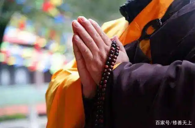 拜佛时"合掌","翻掌"的原因,你知道吗?