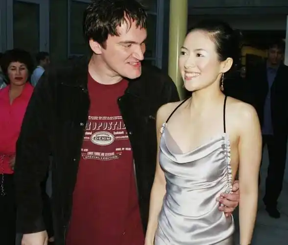 没过多久,章子怡有了一个外国男友 vivi nevo,虽然相差14岁,但两人的