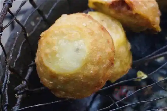 春节回家吃到衢州那一口酥嫩的油炸粿了吗