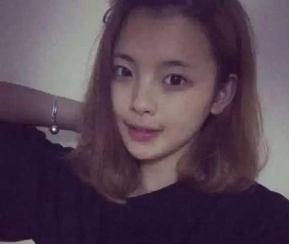 杨超越出道前的旧照曝光,长成这般模样,网友:这换我能更红!