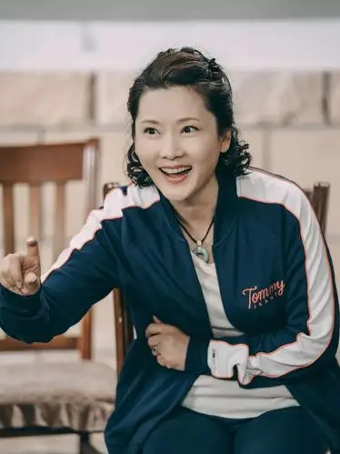 甜蜜演员表_主演_角色_简介_星辰影视