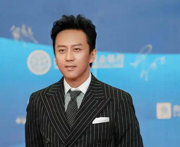 看到女孩对自己的真情表白,邓超着实是被暖到了,不过随着年龄越来越大