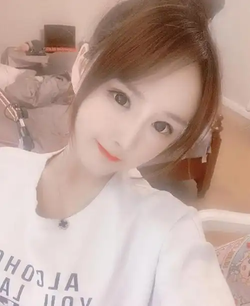 虎牙电母大主播橘夏透露即将回归直播