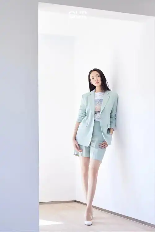 张梓琳:做独一无二的自己__财经头条